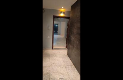 دوبلكس - 3 غرف نوم - 3 حمامات للايجار في فيلدج جيت - المستثمرين الجنوبية - مدينة القاهرة الجديدة - القاهرة