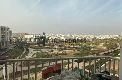Apartment - 2 Bedrooms - 2 Bathrooms for sale in Hyde Park - 5th Settlement Compounds - The 5th Settlement - New Cairo City - Cairo