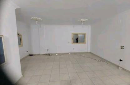 Apartment - 3 Bedrooms - 2 Bathrooms for rent in 1st District - 6 October City - Giza