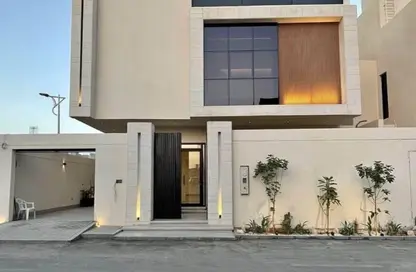 Villa - 5 Bedrooms - 4 Bathrooms for sale in Sodic West - Sheikh Zayed Compounds - Sheikh Zayed City - Giza