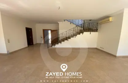دوبلكس - 3 غرف نوم - 3 حمامات للايجار في كازا - كمبوندات الشيخ زايد - الشيخ زايد - الجيزة