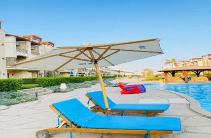 Chalet - 2 Bedrooms - 1 Bathroom for sale in Blue Blue - Al Ain Al Sokhna - Suez