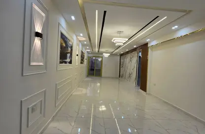 Apartment - 3 Bedrooms - 2 Bathrooms for sale in Al Lebeny Axis - El Mariouteya - Faisal - Hay El Haram - Giza