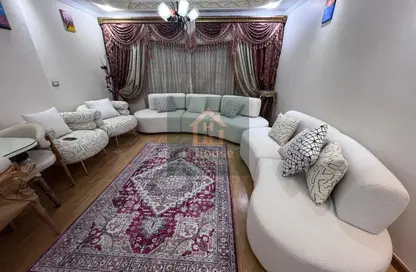 Apartment - 2 Bedrooms - 1 Bathroom for rent in El Rehab Extension - Al Rehab - New Cairo City - Cairo