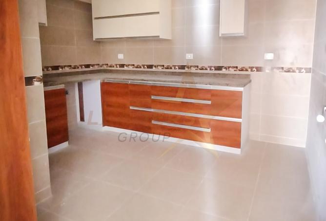7973869 - Property Image 3