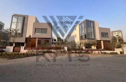 Townhouse - 3 Bedrooms - 3 Bathrooms for sale in MonteNapoleone - Mostakbal City Compounds - Mostakbal City - Future City - Cairo
