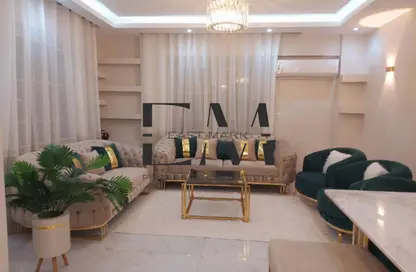 شقة - 3 غرف نوم - 2 حمامات للايجار في شارع زيزينيا - المستثمرين الجنوبية - مدينة القاهرة الجديدة - القاهرة