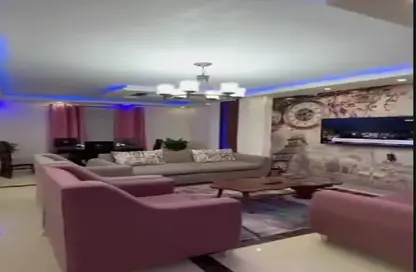 شقة - 3 غرف نوم - 3 حمامات للبيع في شارع لبنان - المهندسين - الجيزة
