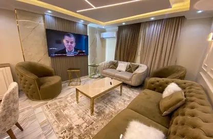 Apartment - 3 Bedrooms - 3 Bathrooms for sale in Sphinx Square - Mohandessin - Giza