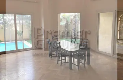 منزل مزدوج - 3 غرف نوم - 4 حمامات للايجار في غرب الجولف - كمبوندات القطامية - القطامية - مدينة القاهرة الجديدة - القاهرة