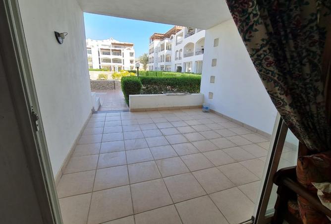 8477200 - Property Image 2