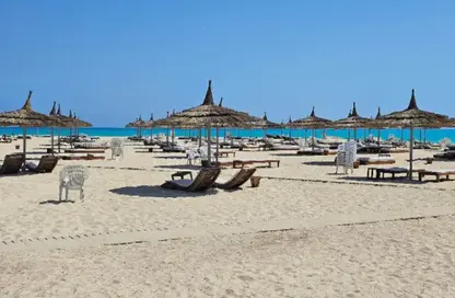 شاليه - 2 غرف نوم - 2 حمامات للبيع في هاسيندا وترز - قسم الضبعة - الساحل الشمالي