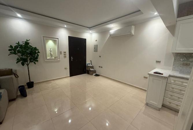 8401660 - Property Main Image