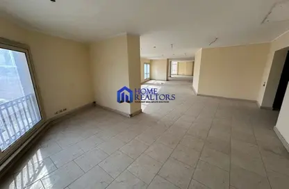 Full Floor - Studio - 7+ Bathrooms for rent in Al Laselky St. - El Laselky - New Maadi - Hay El Maadi - Cairo