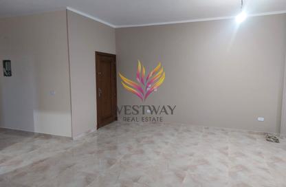 Apartment - 3 Bedrooms - 2 Bathrooms for rent in Al Bostan St. - 9th District - Sheikh Zayed City - Giza