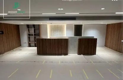 Office Space - Studio - 4 Bathrooms for rent in V90 - North Teseen St. - The 5th Settlement - New Cairo City - Cairo