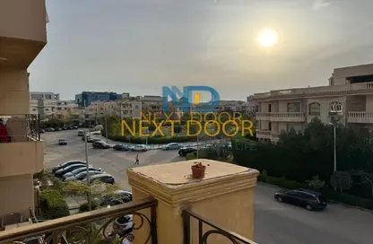 Apartment - 4 Bedrooms - 2 Bathrooms for sale in Area B - Ganoob El Acadimia - New Cairo City - Cairo