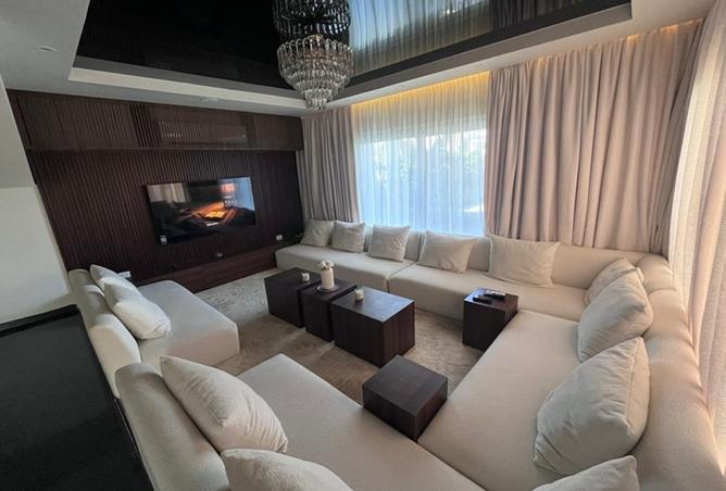 8436728 - Property Image 2