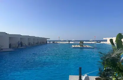 شاليه - 2 غرف نوم - 2 حمامات للبيع في دايركشن وايت - راس الحكمة - الساحل الشمالي