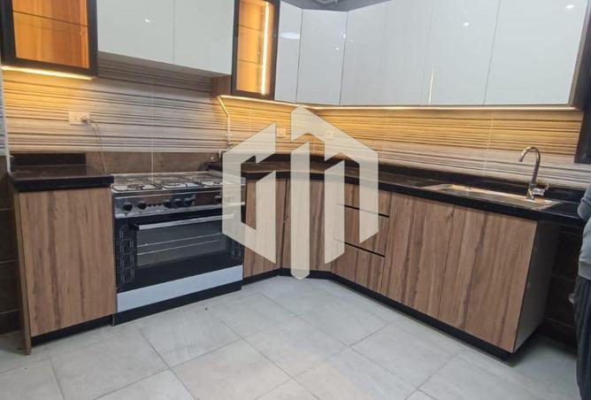 8370986 - Property Image 2