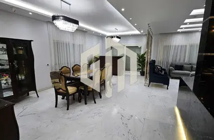 Villa - 5 Bedrooms - 5 Bathrooms for rent in Mountain View Hyde Park - 5th Settlement Compounds - The 5th Settlement - New Cairo City - Cairo