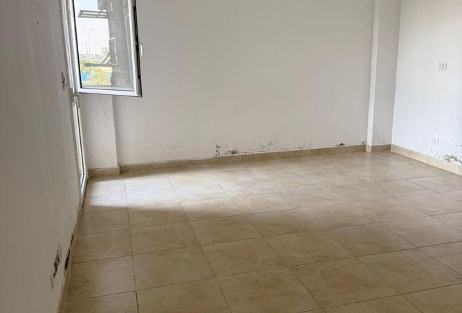 8178307 - Property Image 2