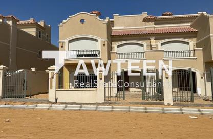 Villa - 4 Bedrooms - 4 Bathrooms for sale in El Patio Oro - 5th Settlement Compounds - The 5th Settlement - New Cairo City - Cairo