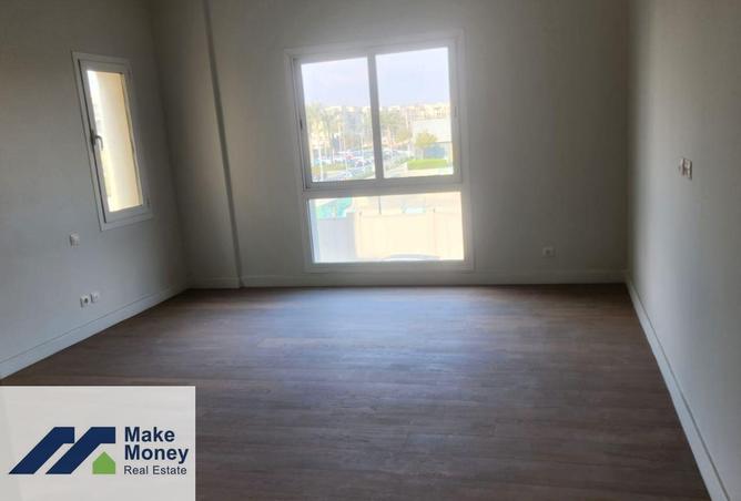 8233650 - Property Image 2