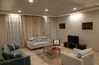 Apartment - 2 Bedrooms - 3 Bathrooms for rent in The Courtyards - Sheikh Zayed Compounds - Sheikh Zayed City - Giza