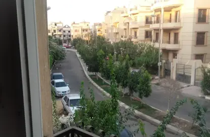 شقة - 4 غرف نوم - 3 حمامات للايجار في شارع 28 - الحي الخامس - التجمع الخامس - مدينة القاهرة الجديدة - القاهرة