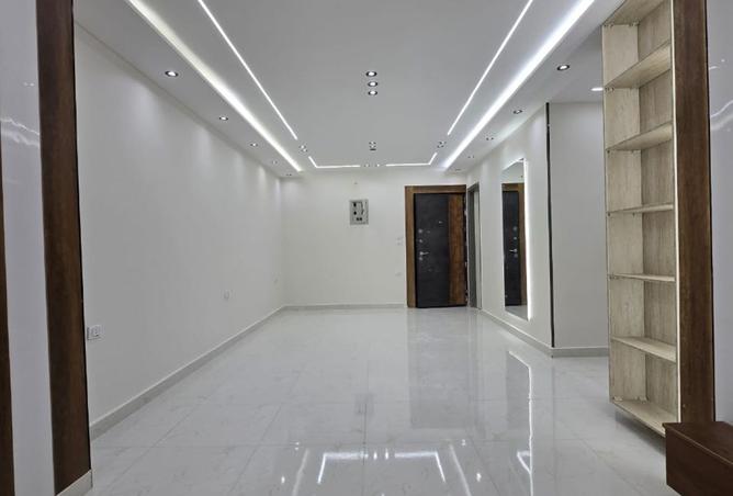 8100793 - Property Image 2
