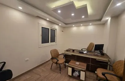 Office Space - Studio - 2 Bathrooms for rent in Zahraa El Maadi - Hay El Maadi - Cairo