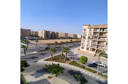 Apartment - 2 Bedrooms - 2 Bathrooms for sale in El Rehab Extension - Al Rehab - New Cairo City - Cairo