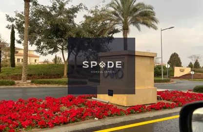 Apartment - 2 Bedrooms - 2 Bathrooms for sale in Alto - Uptown Cairo - Mokattam - Cairo