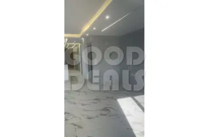 Apartment - 3 Bedrooms - 2 Bathrooms for sale in Al Andalus District - New Cairo City - Cairo