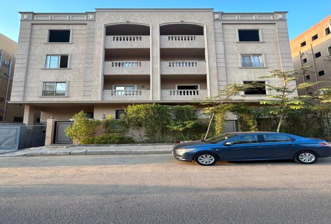 8173432 - Property Image 3