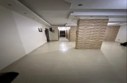 Apartment - 2 Bedrooms - 1 Bathroom for sale in El Banafseg Apartment Buildings - El Banafseg - New Cairo City - Cairo
