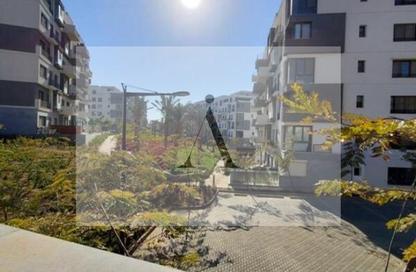 Apartment - 2 Bedrooms - 2 Bathrooms for sale in Eastown - 5th Settlement Compounds - The 5th Settlement - New Cairo City - Cairo