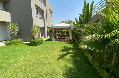 Villa - 5 Bedrooms - 4 Bathrooms for sale in Etapa - Sheikh Zayed Compounds - Sheikh Zayed City - Giza