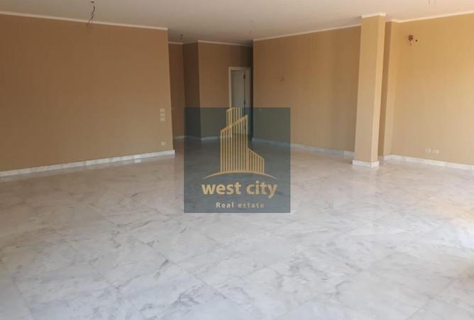 8409710 - Property Main Image