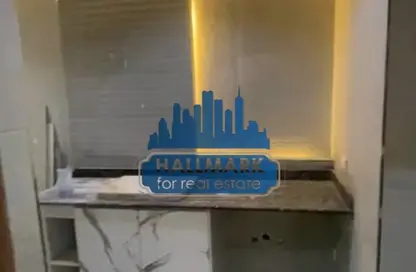 Apartment - 3 Bedrooms - 2 Bathrooms for sale in Crystal Plaza - Zahraa El Maadi - Hay El Maadi - Cairo