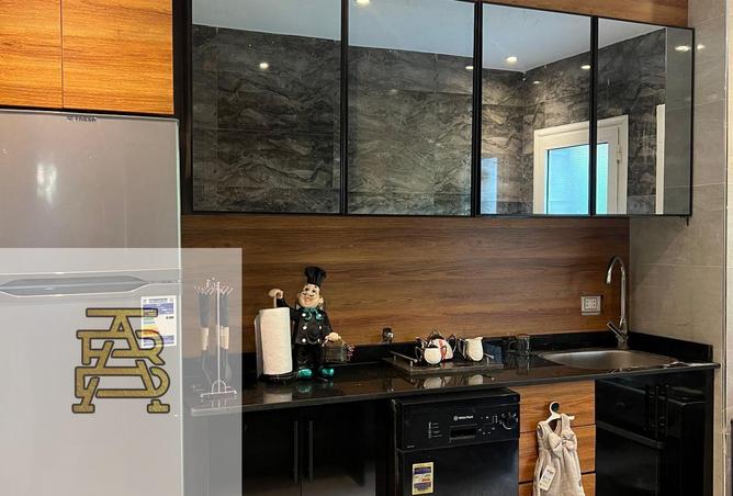 8372750 - Property Image 3