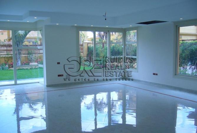 8035630 - Property Image 3