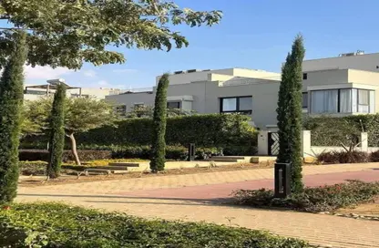 Villa - 4 Bedrooms - 3 Bathrooms for sale in Sodic East - 6th District - New Heliopolis - Cairo