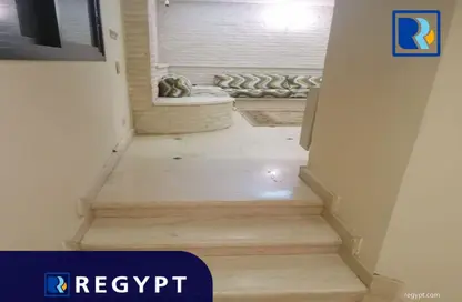 Apartment - 4 Bedrooms - 3 Bathrooms for sale in Sarayat Al Maadi - Hay El Maadi - Cairo