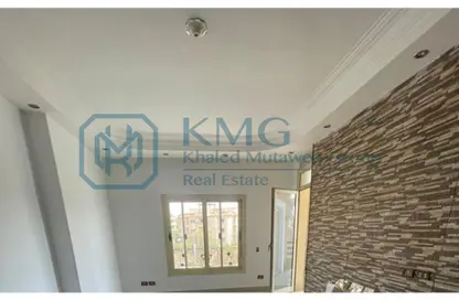 Apartment - 3 Bedrooms - 2 Bathrooms for sale in West Arabella - 5th Settlement Compounds - The 5th Settlement - New Cairo City - Cairo