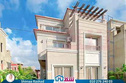 Villa - 5 Bedrooms - 3 Bathrooms for sale in New Smouha - Smouha - Hay Sharq - Alexandria