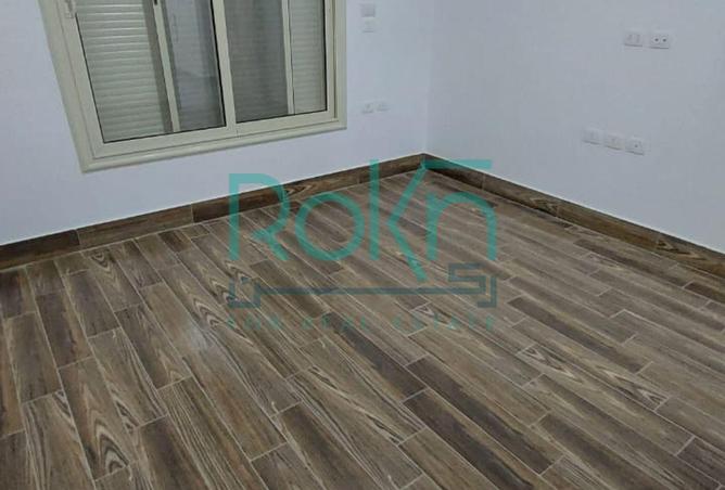 8050986 - Property Image 3
