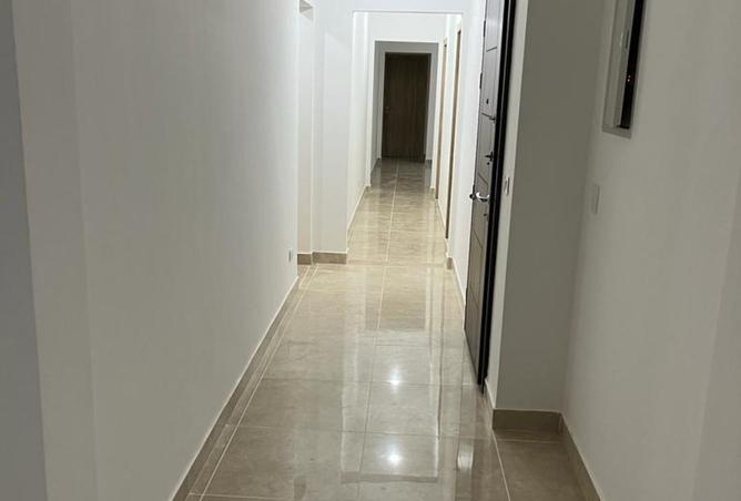 7930301 - Property Image 3