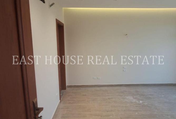 8522683 - Property Image 3